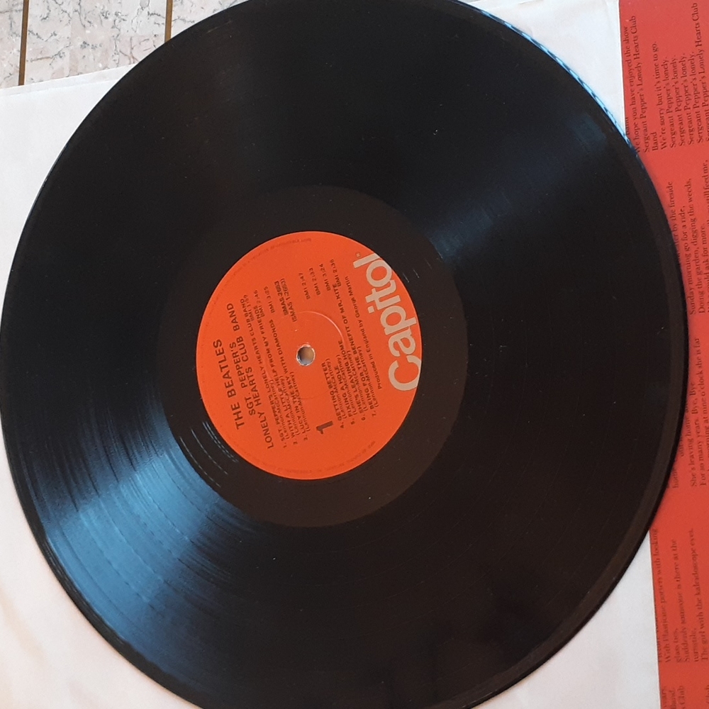 Beatles vinyl record..SGT peppers lonely hearts club band..original 1967 - Picture 9 of 16